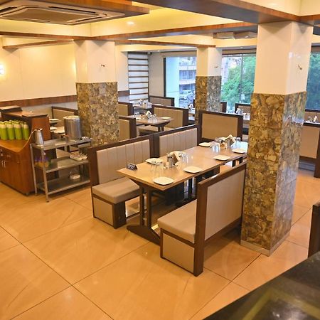 Hotel Aaram Umargām Dış mekan fotoğraf